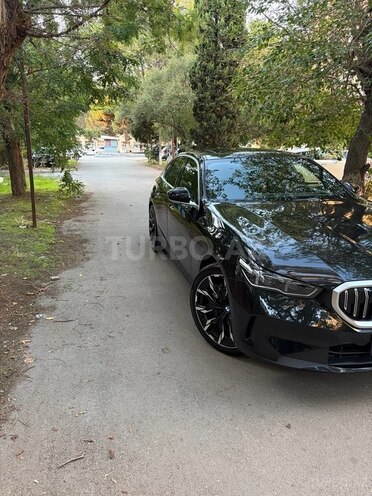 BMW i5 2023, 33,000 km - 0.0 l - Bakı