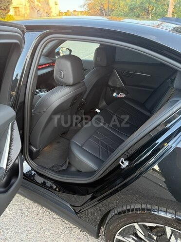 BMW i5 2023, 33,000 km - 0.0 l - Bakı