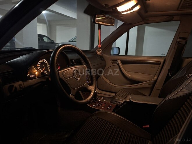 Mercedes C 180 1999, 398,000 km - 1.8 л - Bakı