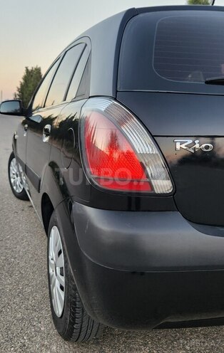 Kia Rio 2009, 285,000 km - 1.4 l - Bakı