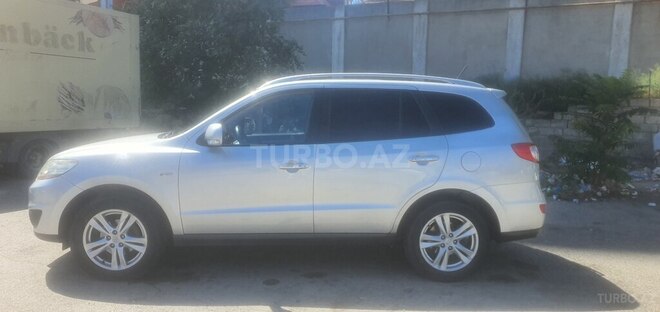 Hyundai Santa Fe 2010, 300,000 km - 2.0 л - Bakı