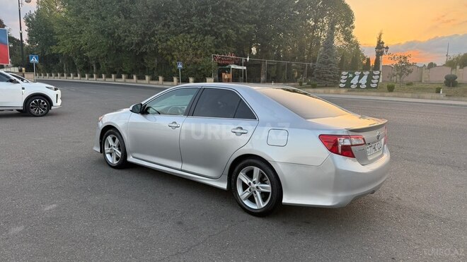 Toyota Camry 2013, 201,007 km - 2.5 л - Göygöl