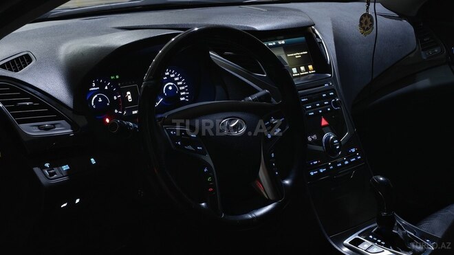 Hyundai Grandeur 2016, 204,000 km - 2.2 l - Bakı