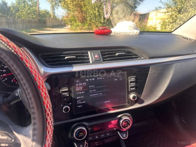 Kia Rio 2021, 34,000 km - 1.6 l - Quba