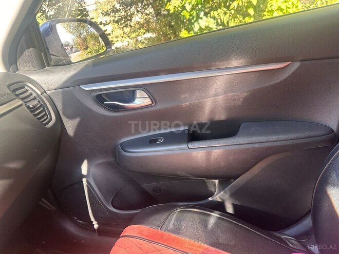Kia Rio 2021, 34,000 km - 1.6 l - Quba