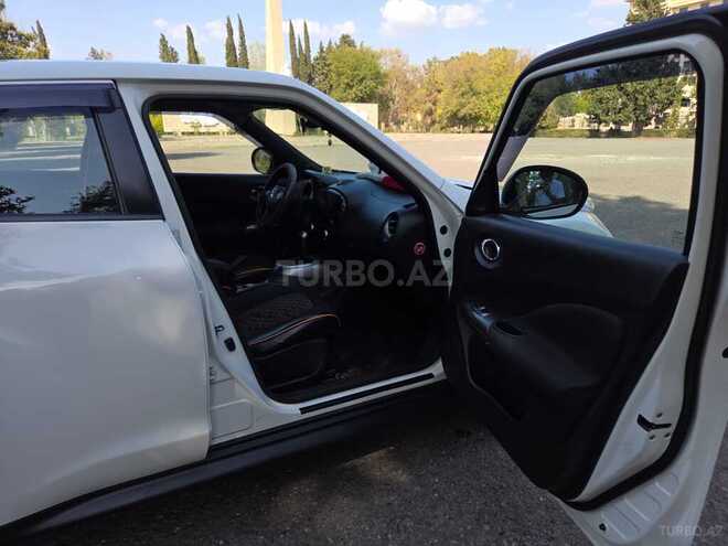 Nissan Juke 2012, 351,157 km - 1.6 л - Yevlax