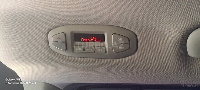 Kia Carnival 2018, 131,000 km - 2.2 l - Bakı