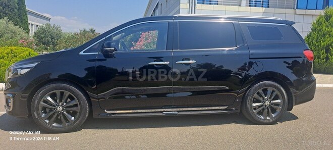 Kia Carnival 2018, 131,000 km - 2.2 l - Bakı