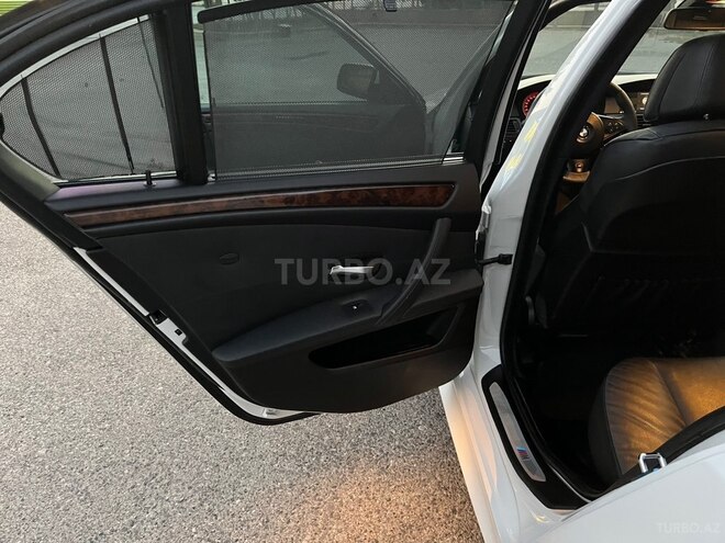 BMW 530 2006, 319,000 km - 3.0 l - Bakı