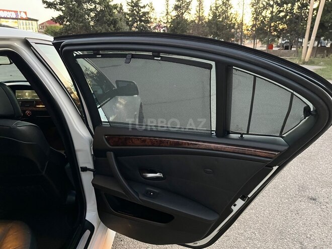 BMW 530 2006, 319,000 km - 3.0 l - Bakı
