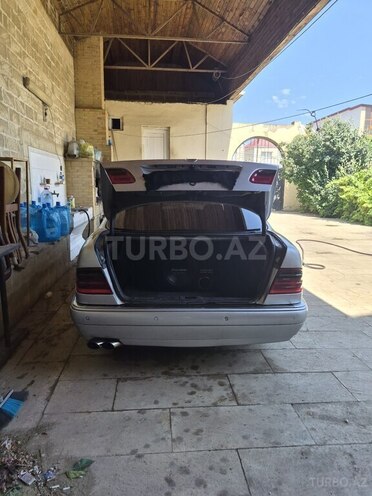 Mercedes E 280 1998, 380,000 km - 2.8 l - Bakı