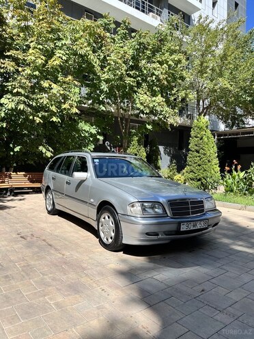 Mercedes C 220 2000, 454,000 km - 2.2 l - Bakı