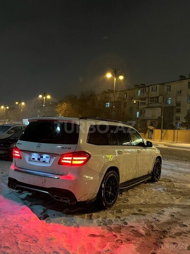 Mercedes GLS 400 4MATIC 2017, 204,000 km - 3.0 l - Bakı
