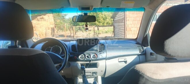 Mitsubishi L200 2014, 491,222 km - 2.5 l - Ağstafa