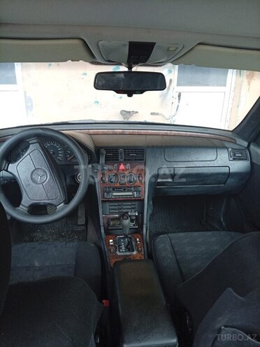 Mercedes C 180 1995, 278,000 km - 1.8 l - Astara