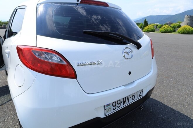 Mazda 2 2013, 265,000 km - 1.5 l - Qax