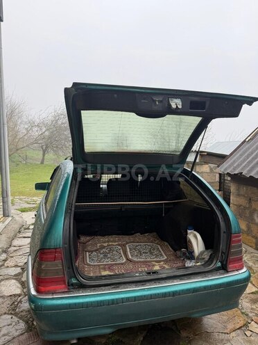 Mercedes C 180 2000, 576,340 km - 1.8 л - Şamaxı