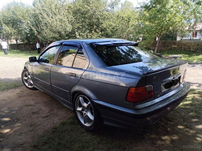 BMW 318 1996, 472,600 km - 1.8 l - Gədəbəy