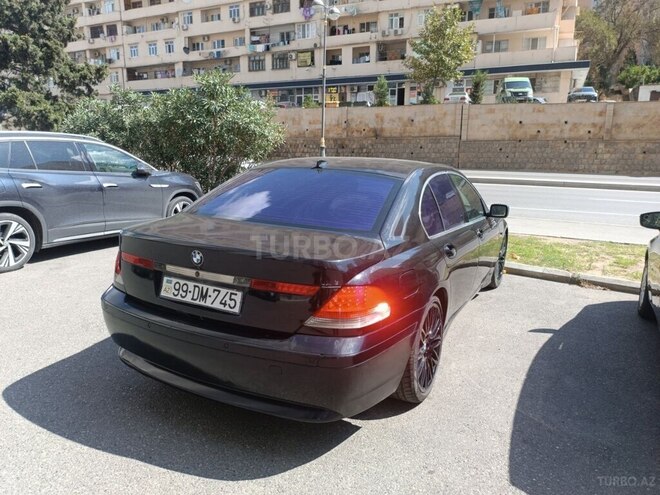 BMW 745 2001, 300,000 km - 4.4 l - Bakı
