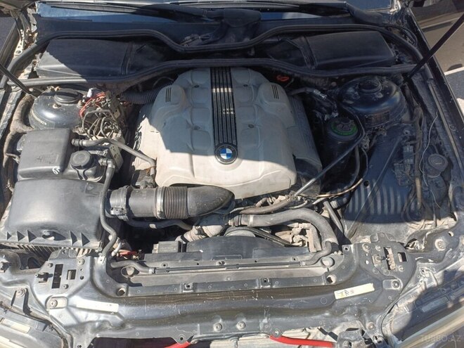 BMW 745 2001, 300,000 km - 4.4 l - Bakı