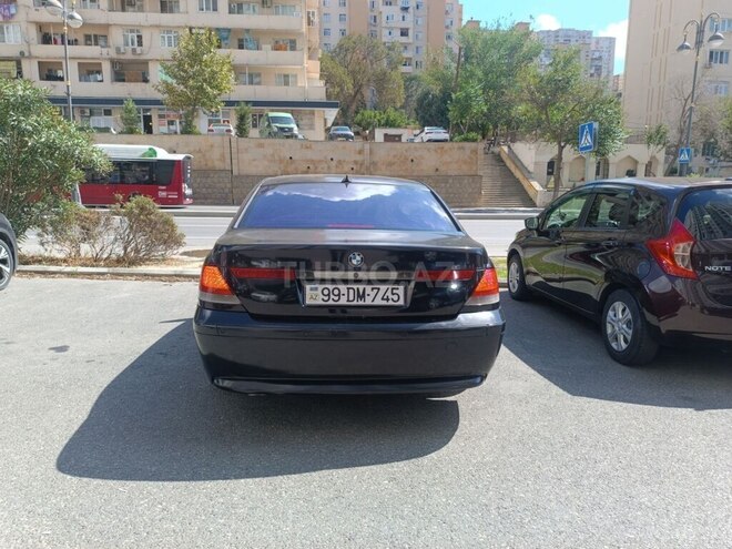 BMW 745 2001, 300,000 km - 4.4 l - Bakı