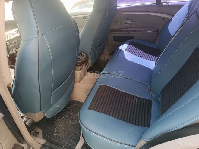 BMW 745 2001, 300,000 km - 4.4 l - Bakı