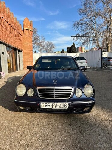 Mercedes E 270 2000, 560,000 km - 2.7 l - Göygöl