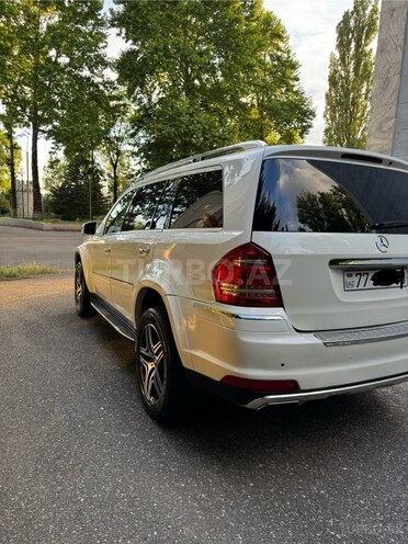 Mercedes GL 350 4MATIC 2011, 210,000 km - 3.0 l - İsmayıllı