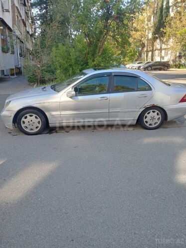 Mercedes C 230 2002, 200,000 km - 1.8 l - Bakı