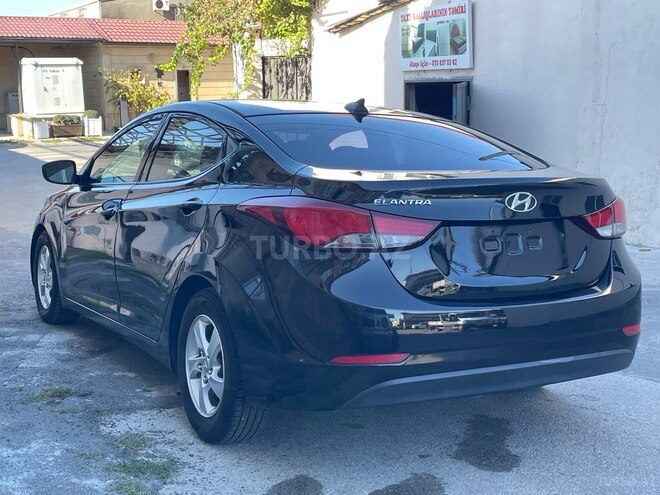 Hyundai Elantra 2015, 193,121 km - 1.8 l - Bakı