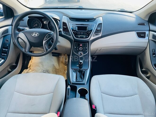 Hyundai Elantra 2015, 193,121 km - 1.8 l - Bakı