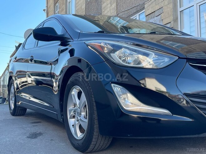 Hyundai Elantra 2015, 193,121 km - 1.8 l - Bakı