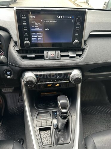 Toyota RAV4 2021, 6,060 km - 2.0 л - Gəncə