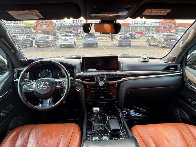 Lexus LX 570 2016, 202,000 km - 5.7 л - Bakı