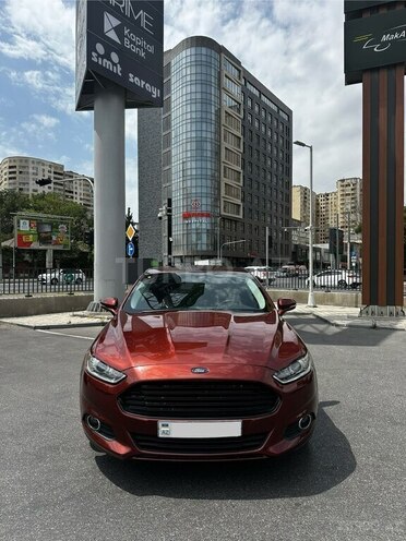 Ford Fusion (North America) 2015, 295,000 km - 1.5 l - Qax
