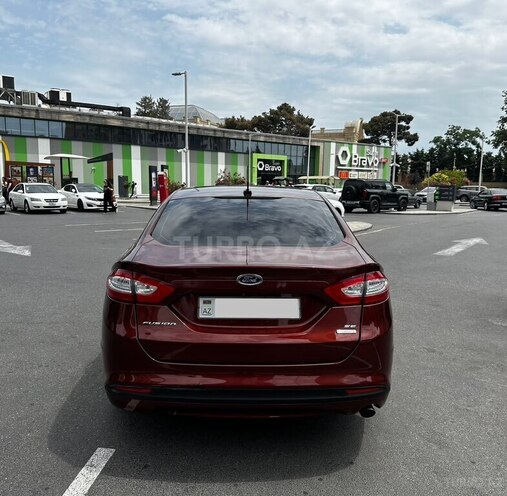 Ford Fusion (North America) 2015, 295,000 km - 1.5 l - Qax