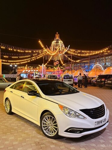 Hyundai Sonata 2014, 336,324 km - 2.4 l - Şirvan