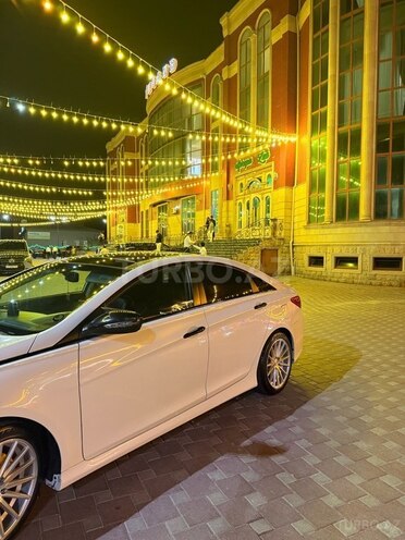 Hyundai Sonata 2014, 336,324 km - 2.4 l - Şirvan