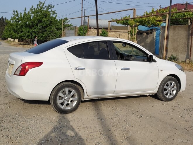Nissan Sunny 2014, 171,500 km - 1.5 l - Bakı