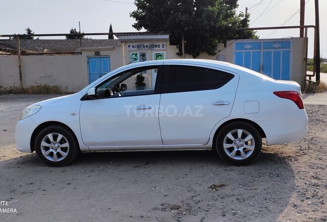 Nissan Sunny 2014, 171,500 km - 1.5 l - Bakı