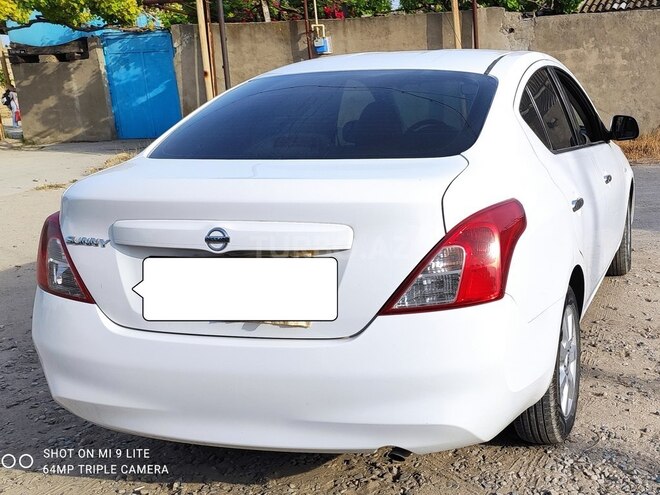 Nissan Sunny 2014, 171,500 km - 1.5 l - Bakı