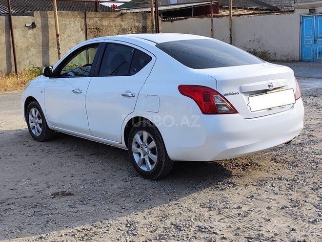 Nissan Sunny 2014, 171,500 km - 1.5 l - Bakı