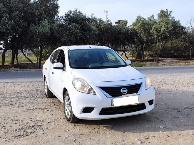 Nissan Sunny 2014, 171,500 km - 1.5 l - Bakı