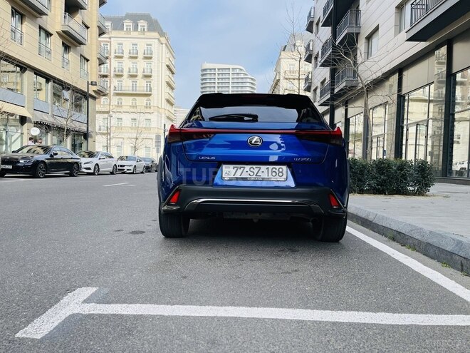 Lexus UX 250h 2020, 107,000 km - 2.0 л - Bakı