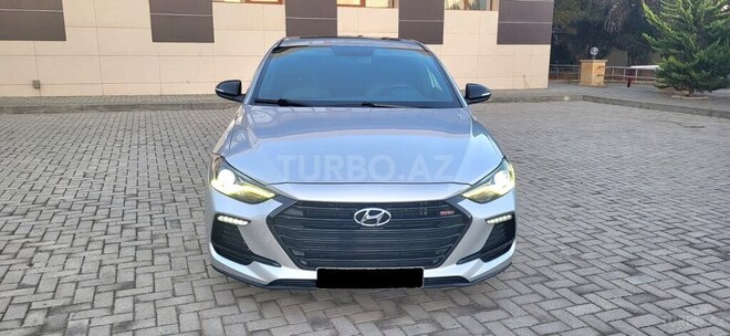 Hyundai Elantra 2017, 155,000 km - 1.6 л - Bakı