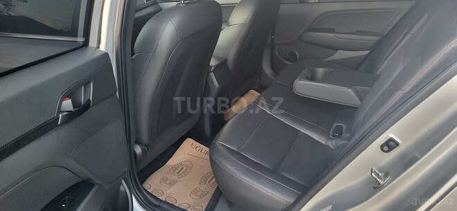 Hyundai Elantra 2017, 155,000 km - 1.6 л - Bakı