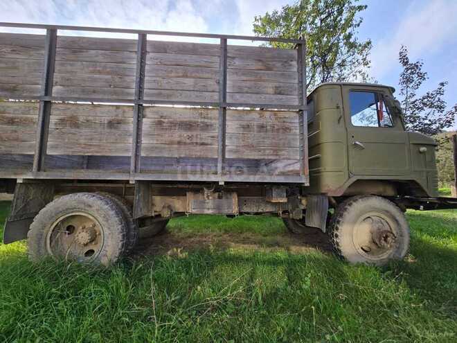 GAZ 66 1992, 11,000 km - 4.3 l - Quba