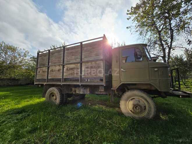 GAZ 66 1992, 11,000 km - 4.3 l - Quba