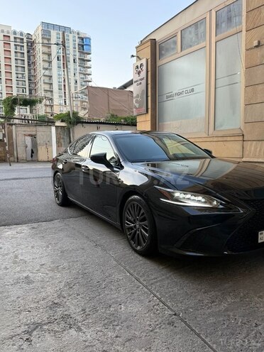 Lexus ES 300h 2020, 104,000 km - 2.5 l - Bakı