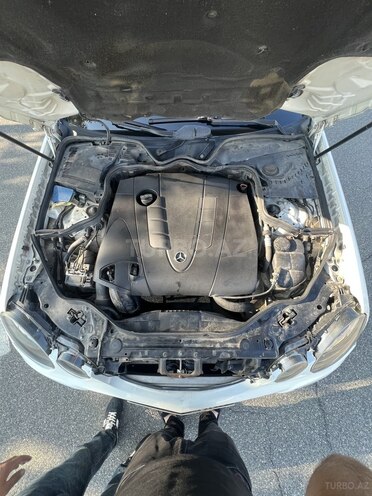 Mercedes E 220 2007, 382,000 km - 2.2 l - Bakı